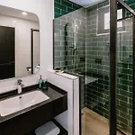 Ella Hotel