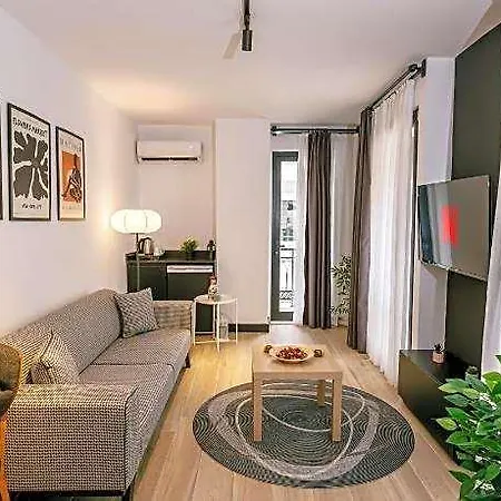 Hotel Ella