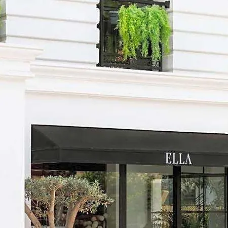 Ella 3*