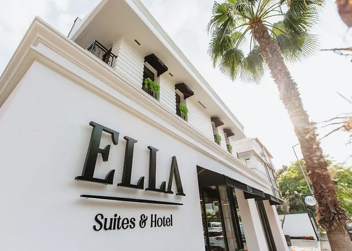 Hotel Ella